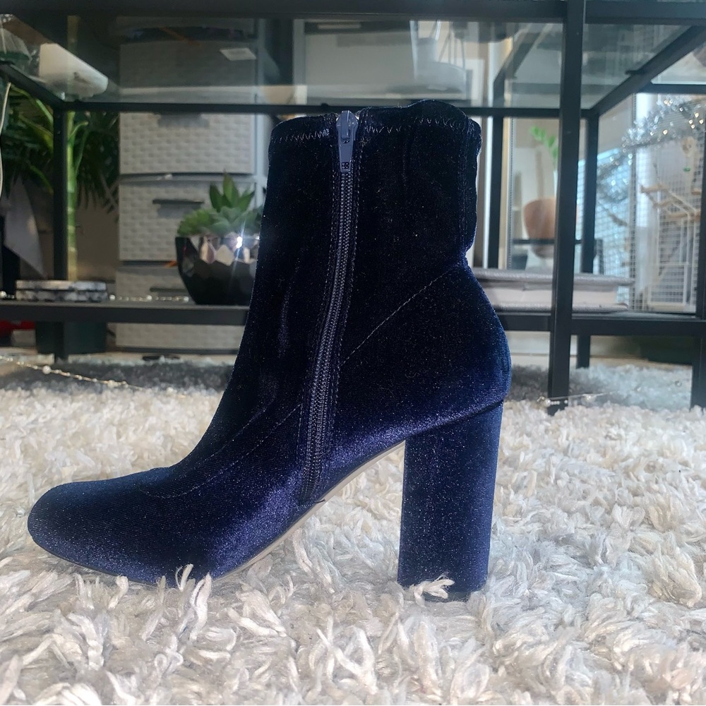 Madden Girl Fantaysa Navy Blue Velvet Boots
